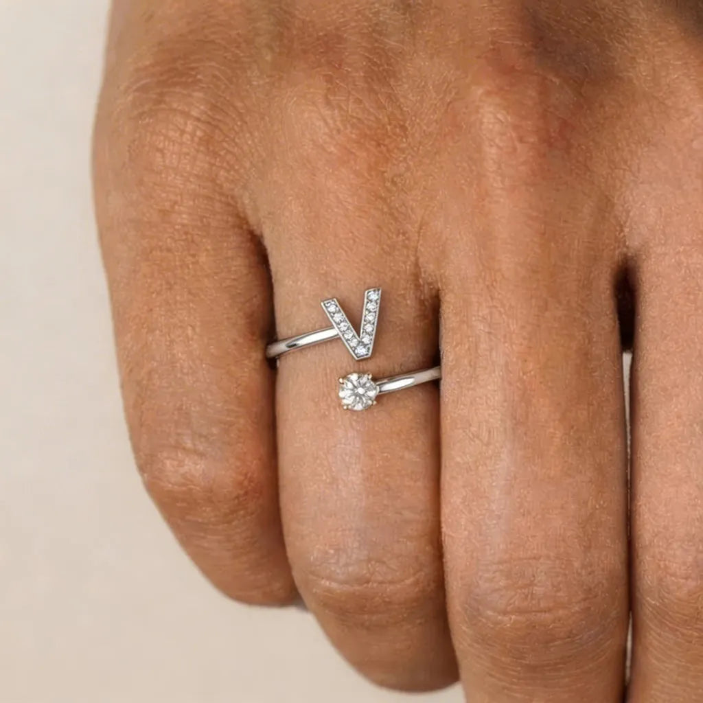 Initiale™ – Verstellbarer Ring mit Initiale