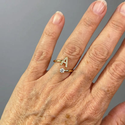 Initiale™ – Verstellbarer Ring mit Initiale